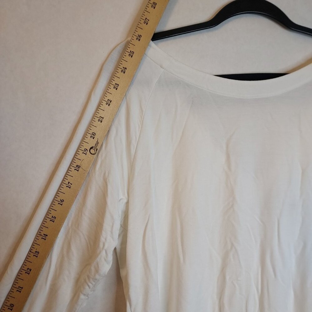 CAbi Around The Clock Center Shirt Womens M White Long Sleeve Open Back Top 5555 - Picture 11 of 15